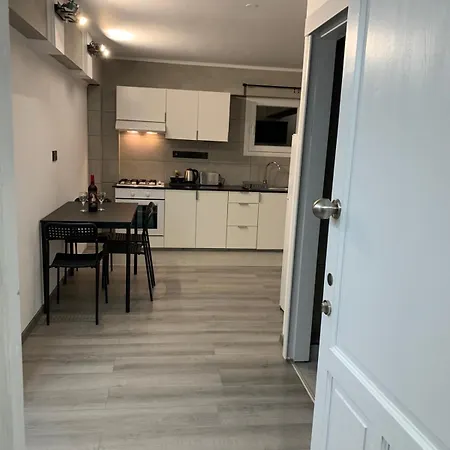 Black & White By Emmelia Group *