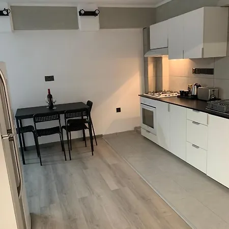 Black & White By Emmelia Group *